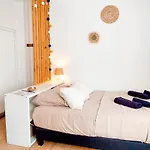 L'ecrin Du Chateau Sejour A 2, Etudes, Professionnels A Calme Face Au Chateau Linge Et Wifi Inclus * Caen
